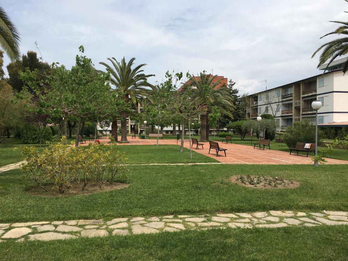 Апартаменты Book Ibiza Салоу Экстерьер фото