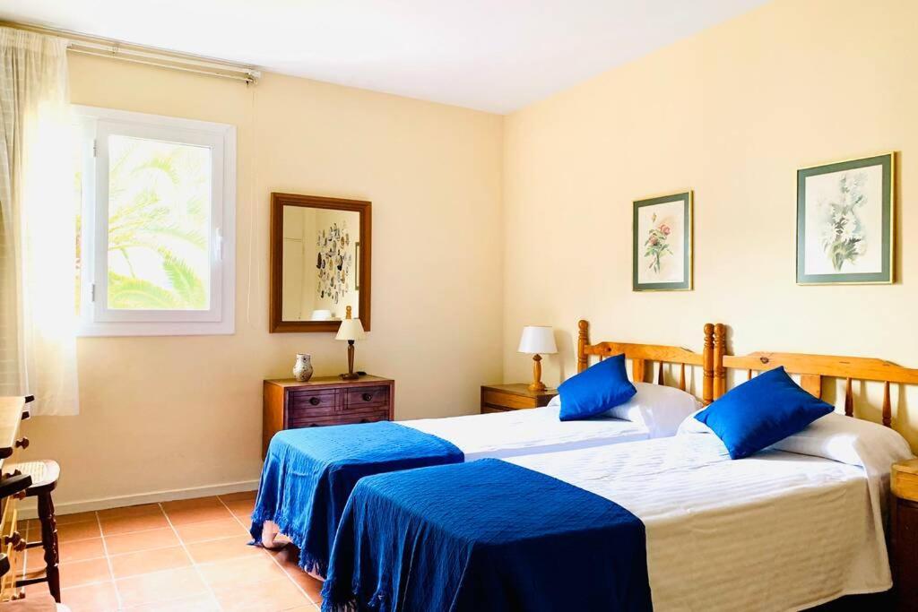 Апартаменты Book Ibiza Салоу Экстерьер фото